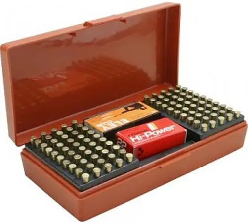 Коробка MTM SB-200 на 250 патронов кал. 22 LR; на 200 шт. кал. 22 WMR и на 150 шт. кал. 17 HMR. Цвет – красный.